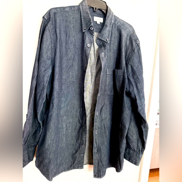CLUB MONACO Blue Denim Blouse  Size L - Picture 1 of 1